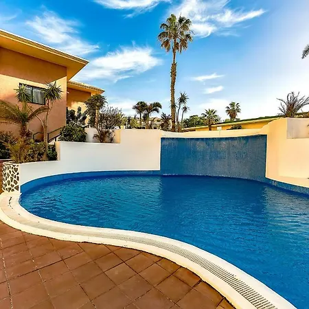 شقة Penthouse Near The Ocean